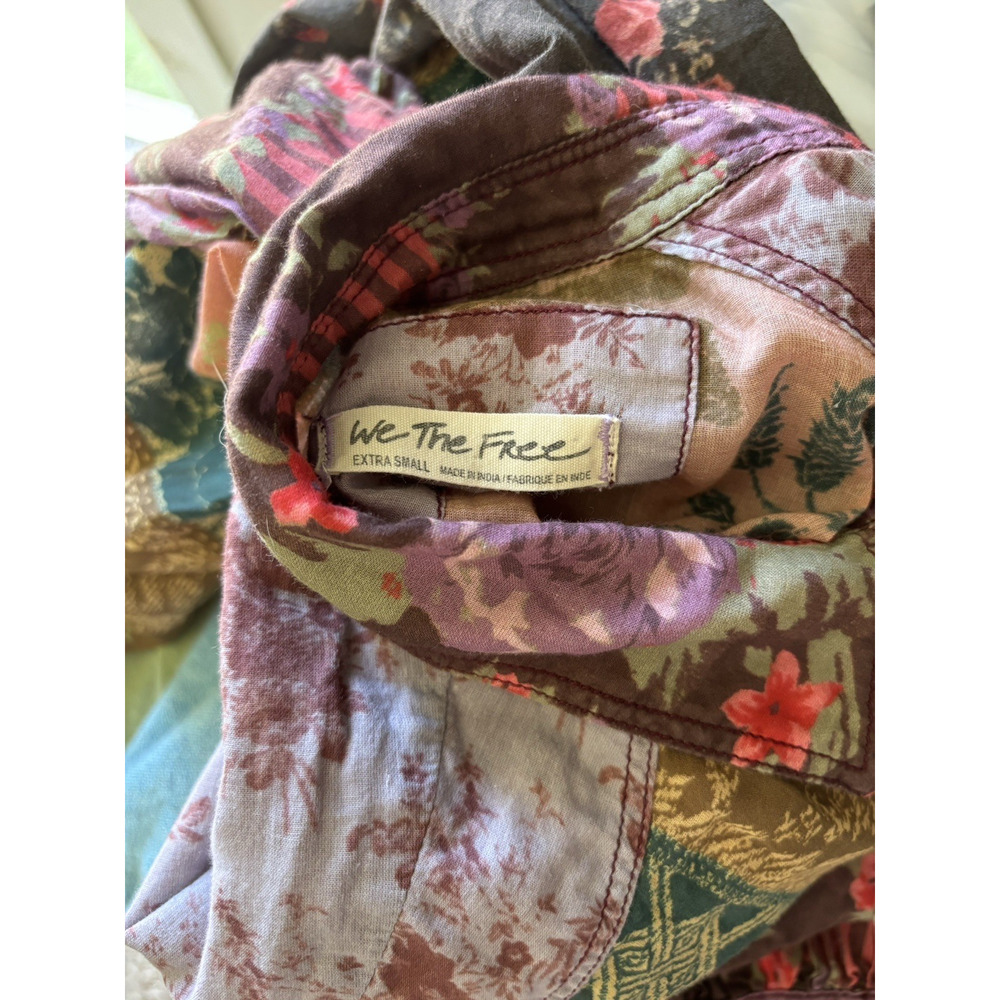 Free People Shirt XS Button Up Multicolor Blouse Top Boho - Picture 12 of 13